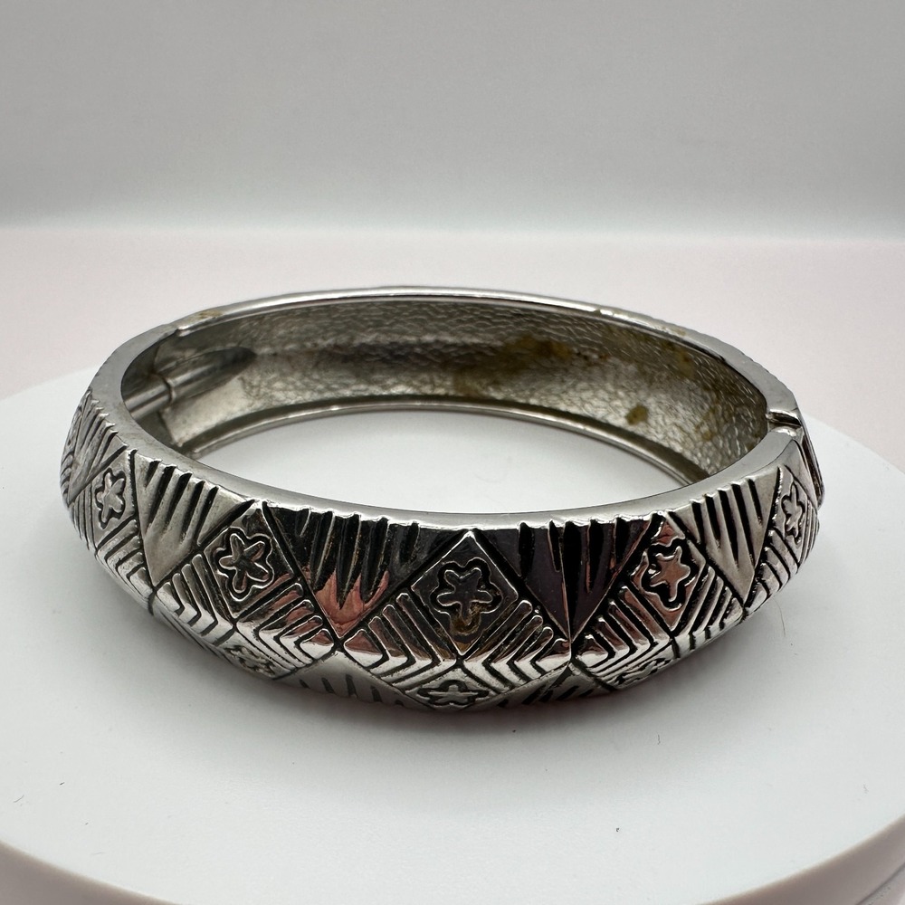 Vintage 90s Silver Tone Geometric Flower Bangle Bracelet Y2K Boho Jewelry